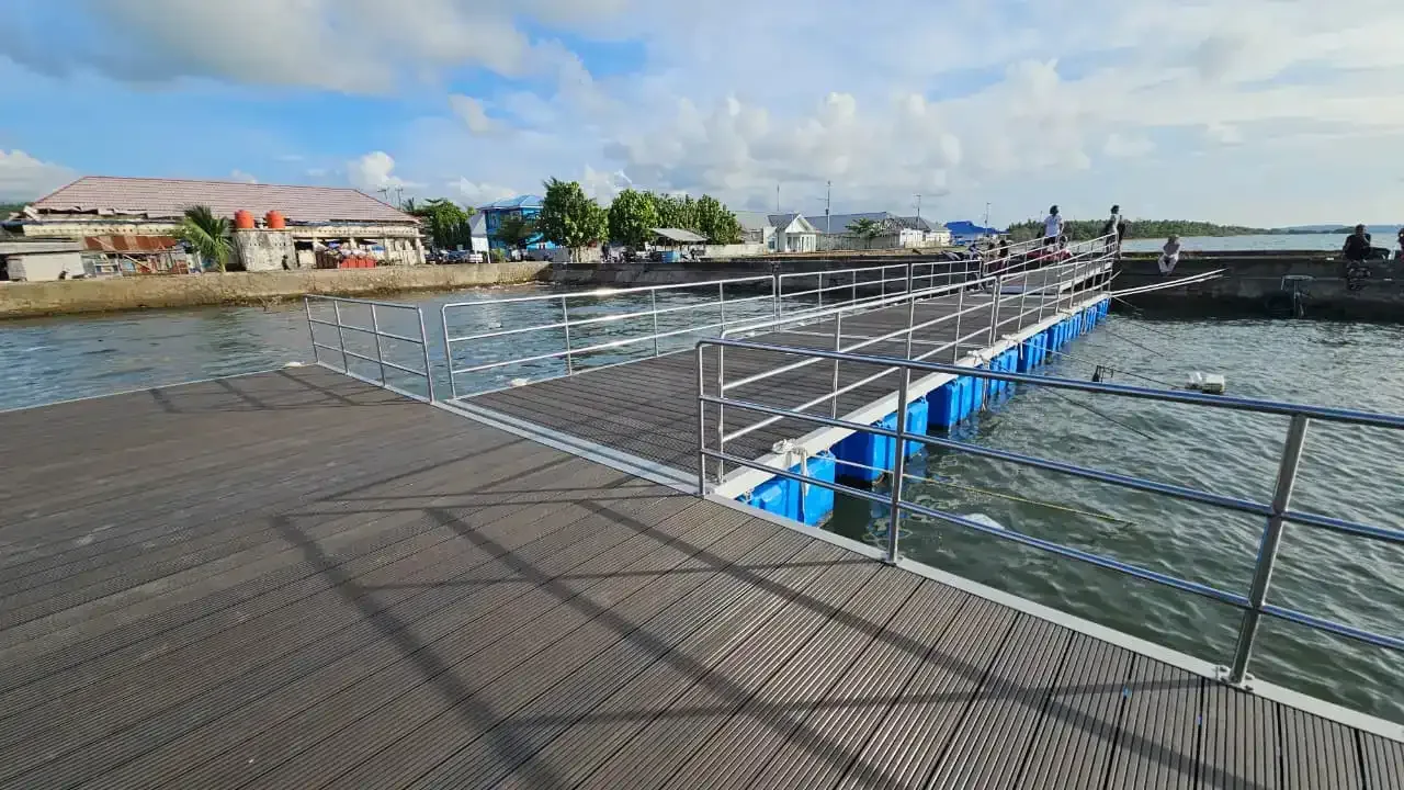 Dermaga Apung BajauIndo: Solusi Modern untuk Wisata Air, Sea Plane, dan Infrastruktur Maritim Indonesia