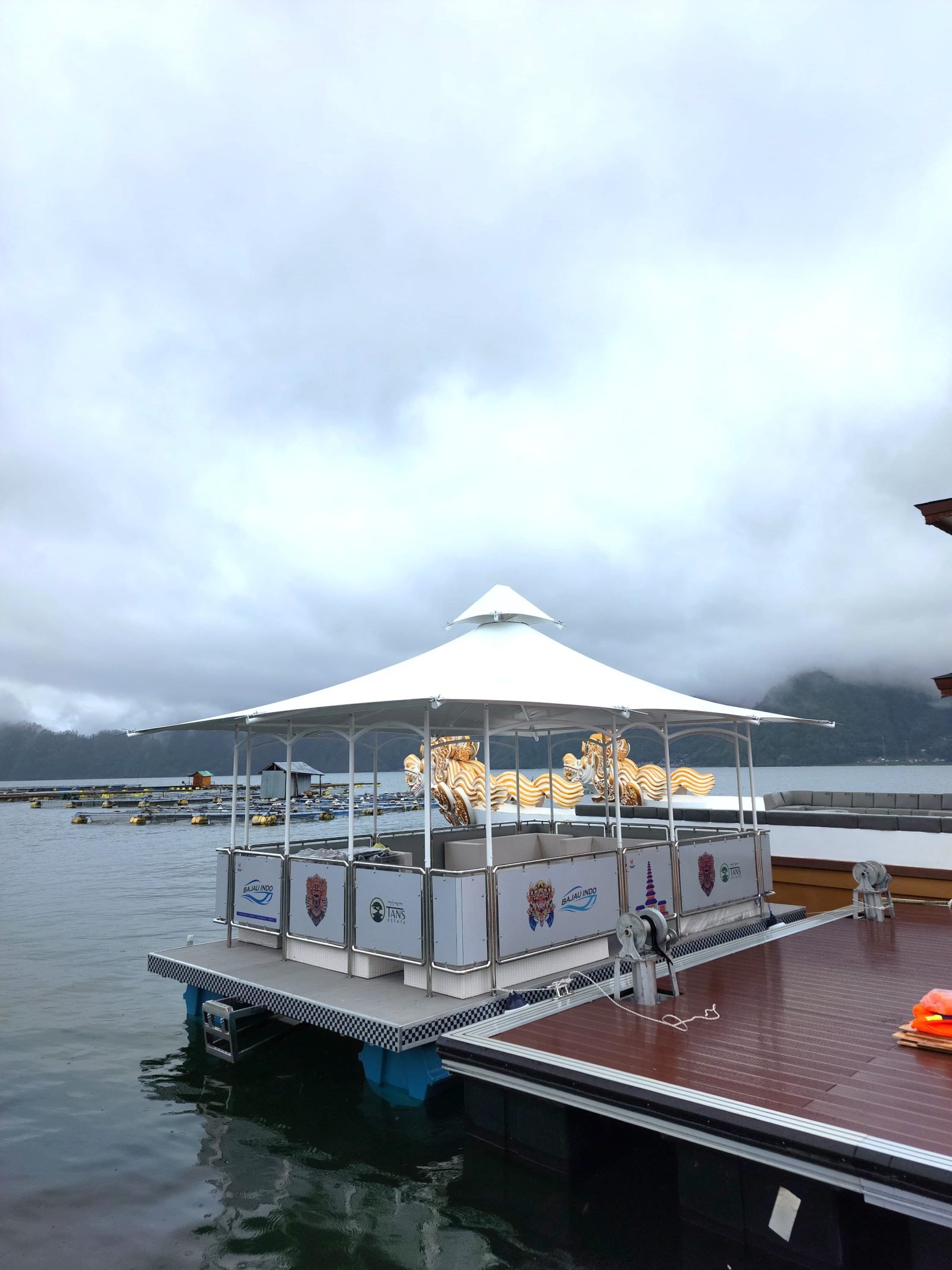 Perahu Wisata/ Katamaran tipe Sentani 1